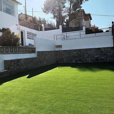 Villa 20 Min From Bcn- Charming House W/ Pool & Bbq Area Cervelló Exterior foto