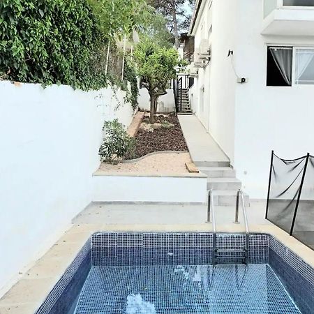 Villa 20 Min From Bcn- Charming House W/ Pool & Bbq Area Cervelló Exterior foto